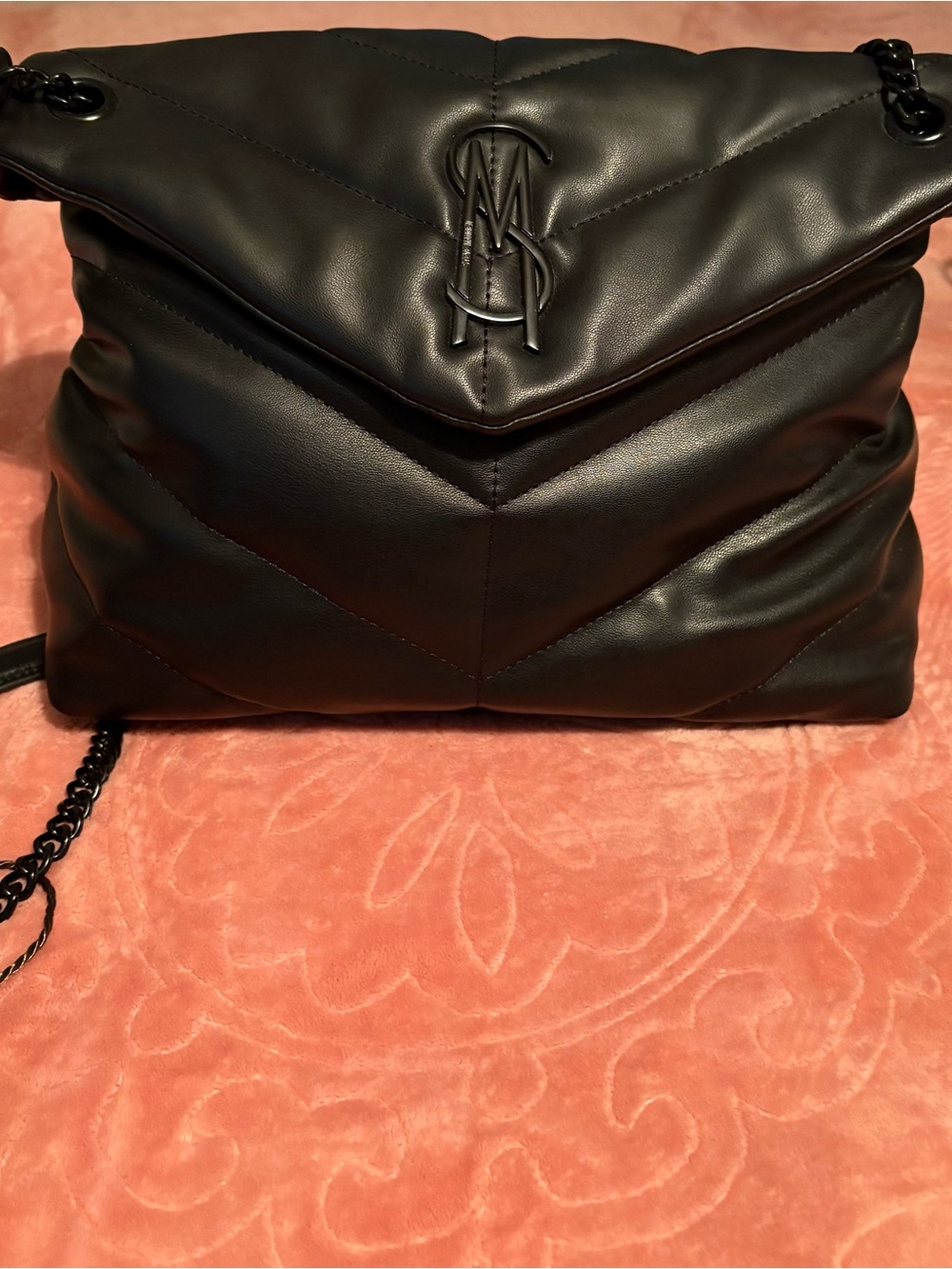 ⭐ (NEW) Steve Madden BBritta Black Chain Strap Shoulder Bag 
SEND BEST OFFER ⭐